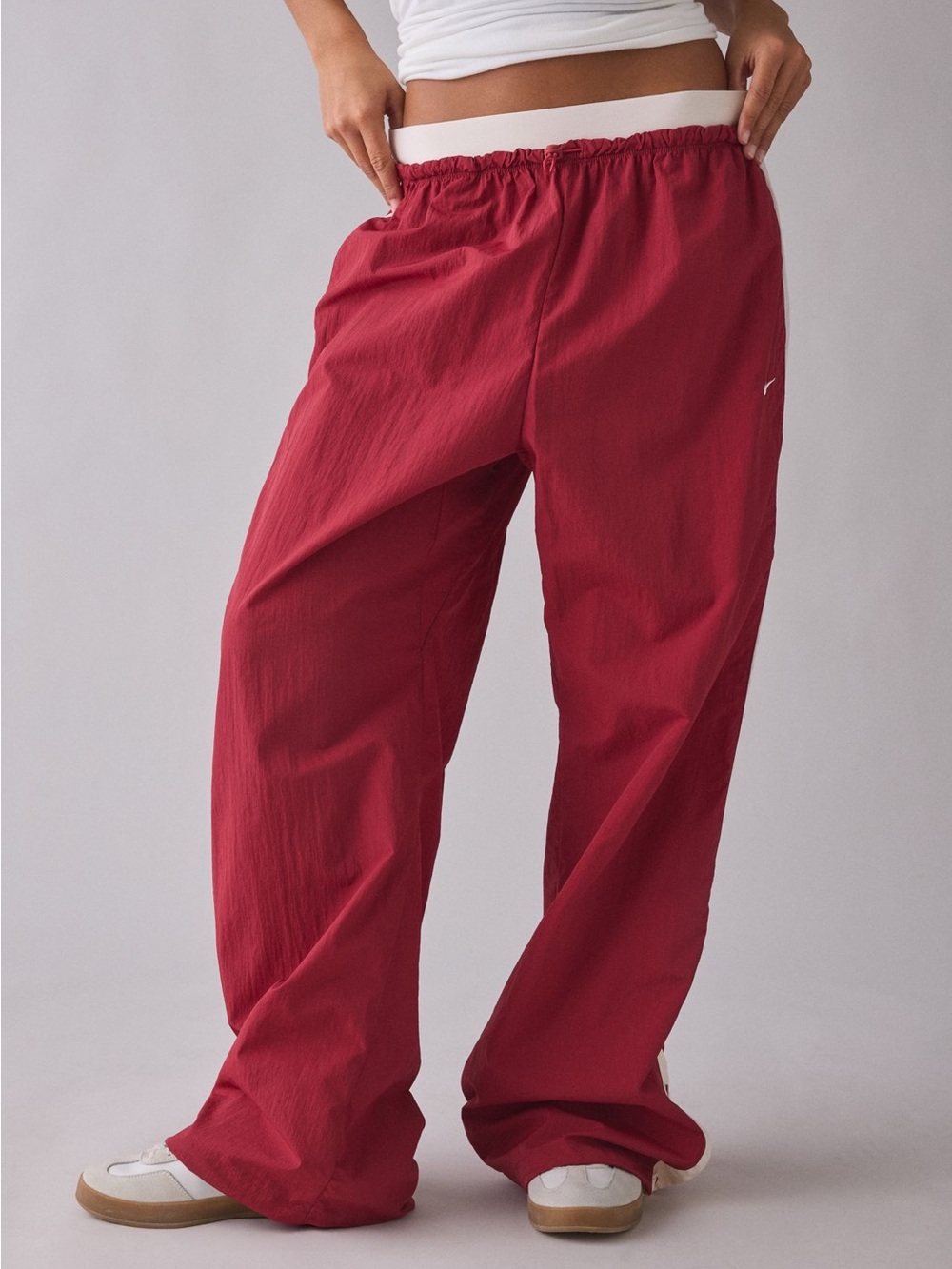 Nike High Waisted Balloon Pants - Picture 2 of 2